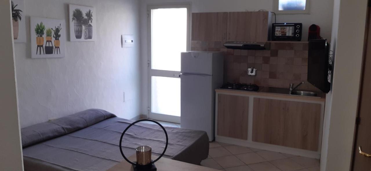 Casa Roberto Lägenhet Arzachena Exteriör bild